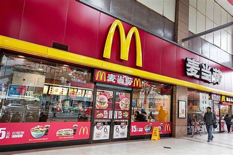 how many mcdonalds are currently in china